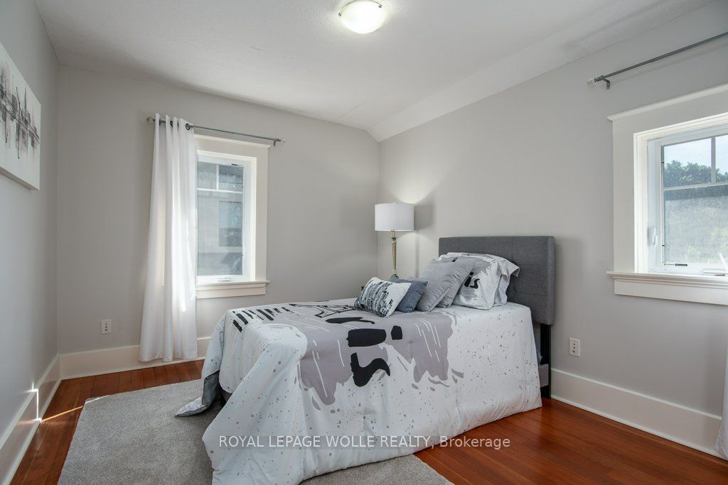 36 Union Street E