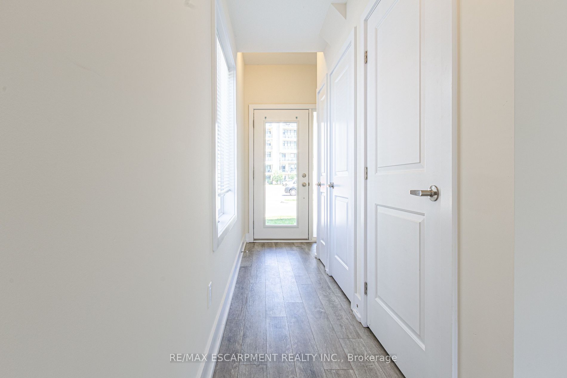 115 Shoreview Place, #Th#11