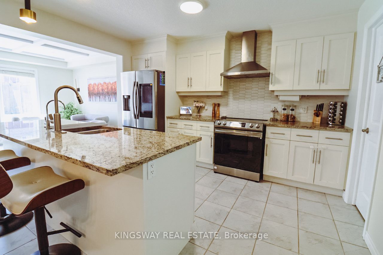 541 Starwood Drive