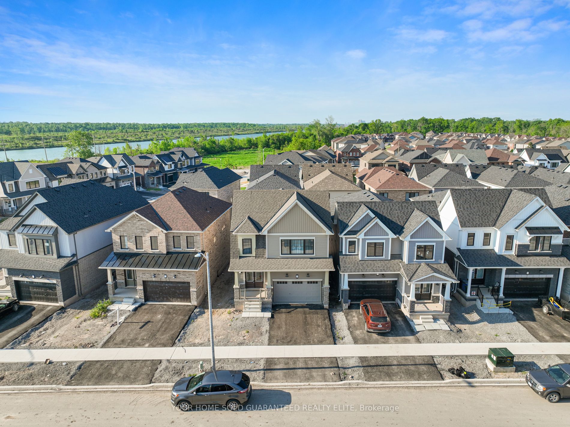25 Downriver Dr