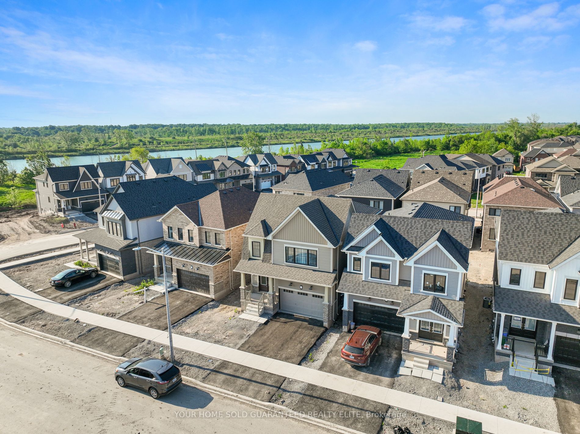 25 Downriver Dr