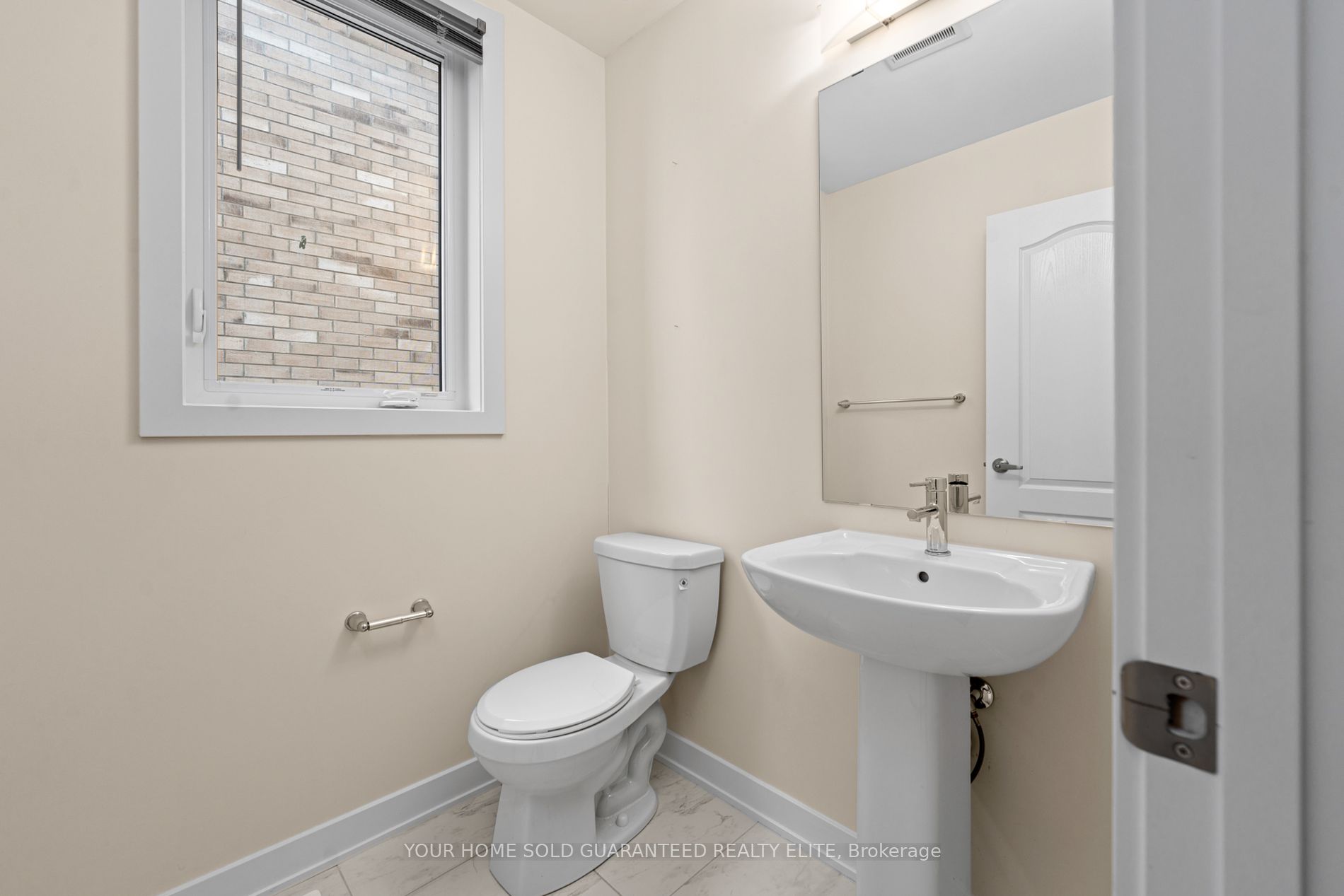 25 Downriver Dr