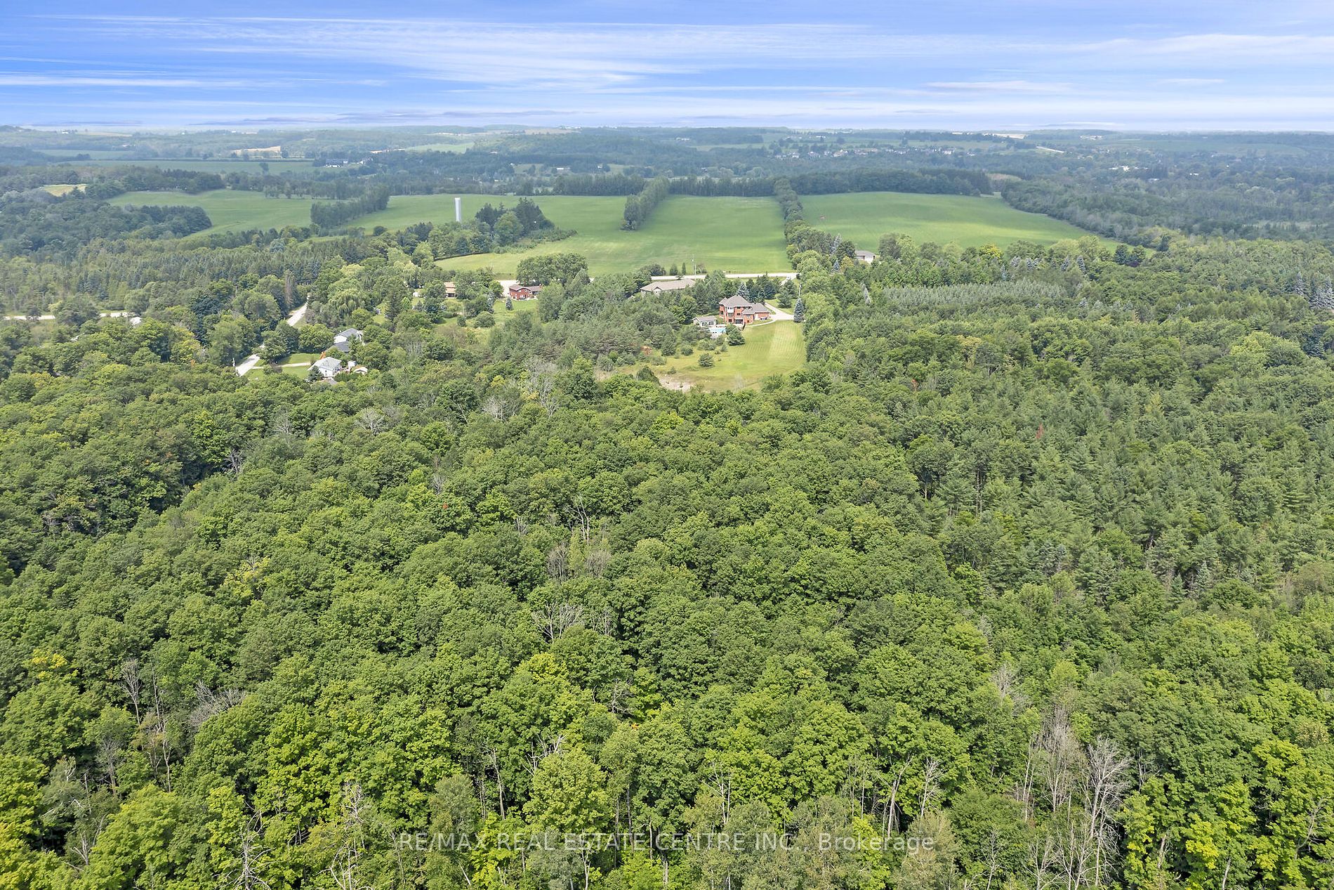 9343 Wellington 22 Road