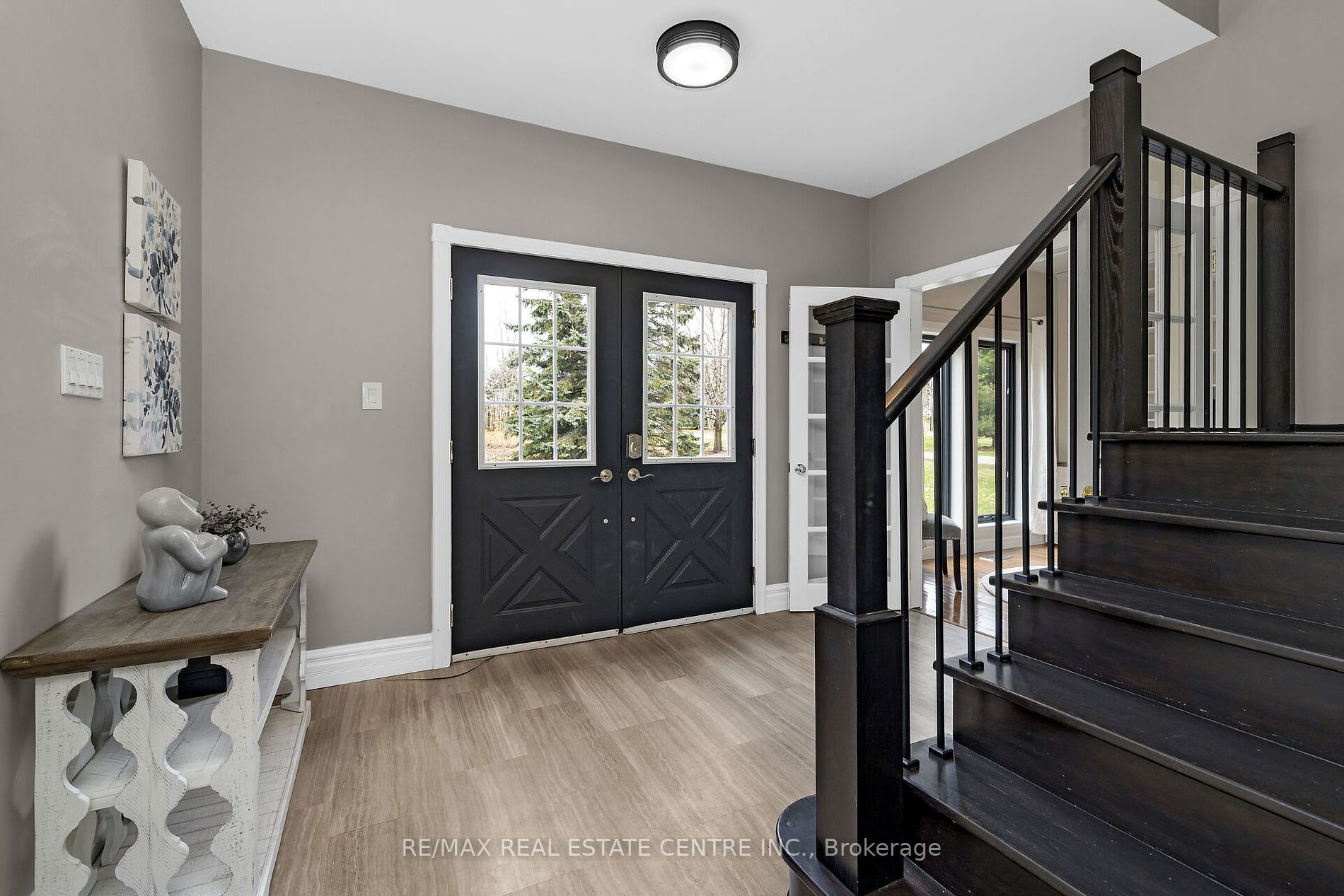 9343 Wellington 22 Road