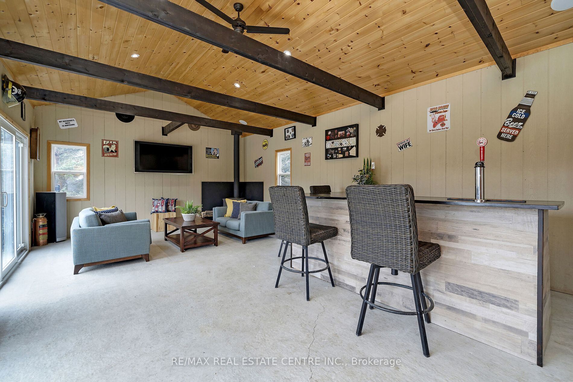 9343 Wellington 22 Road
