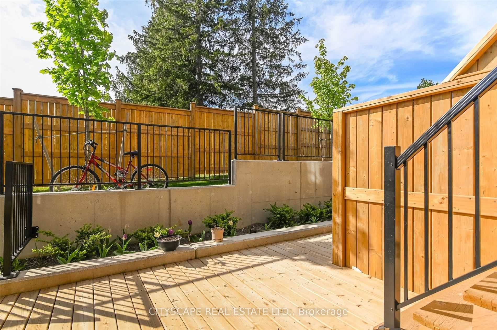 333 Gosling Gardens, #203