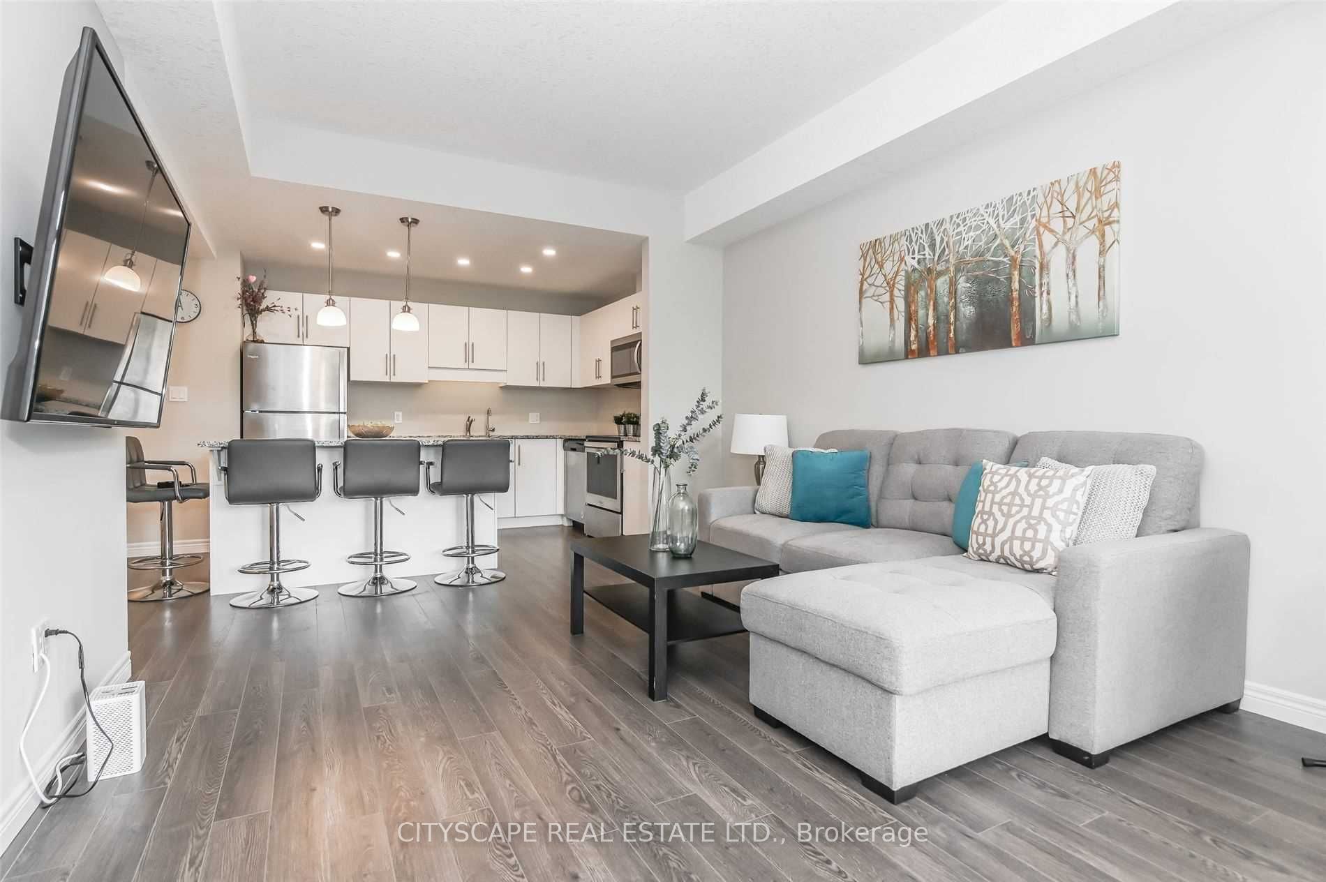 333 Gosling Gardens, #203