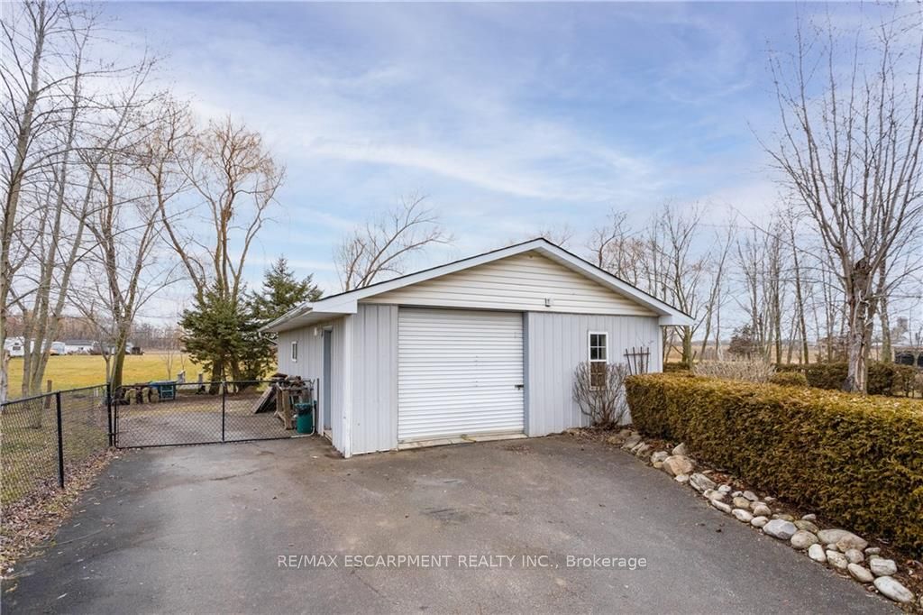 2740 South Grimsby #18 Rd
