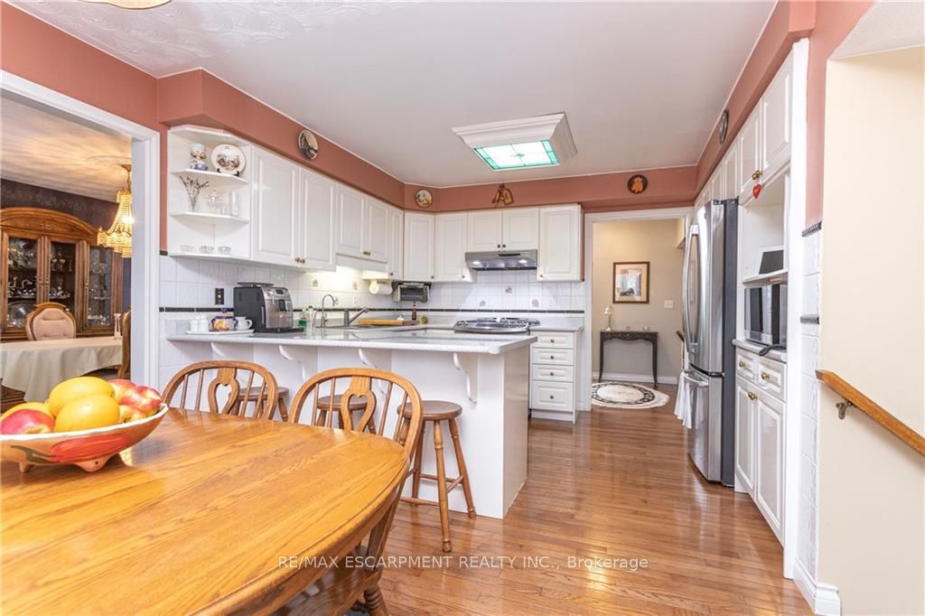2740 South Grimsby #18 Rd