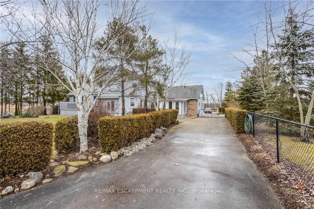 2740 South Grimsby #18 Rd