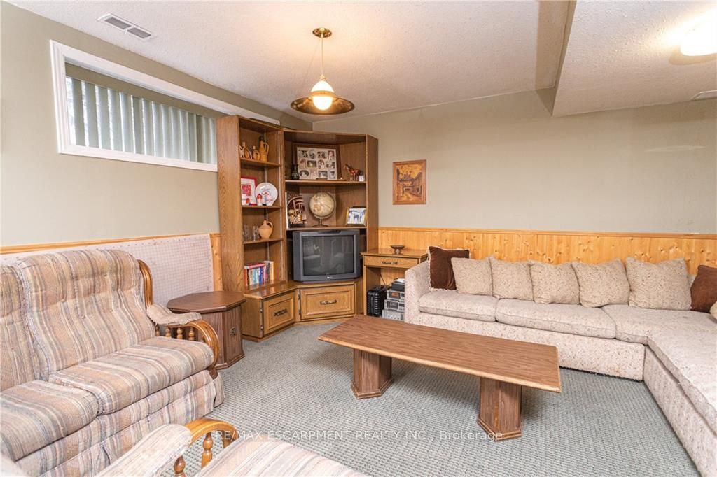 2740 South Grimsby #18 Rd