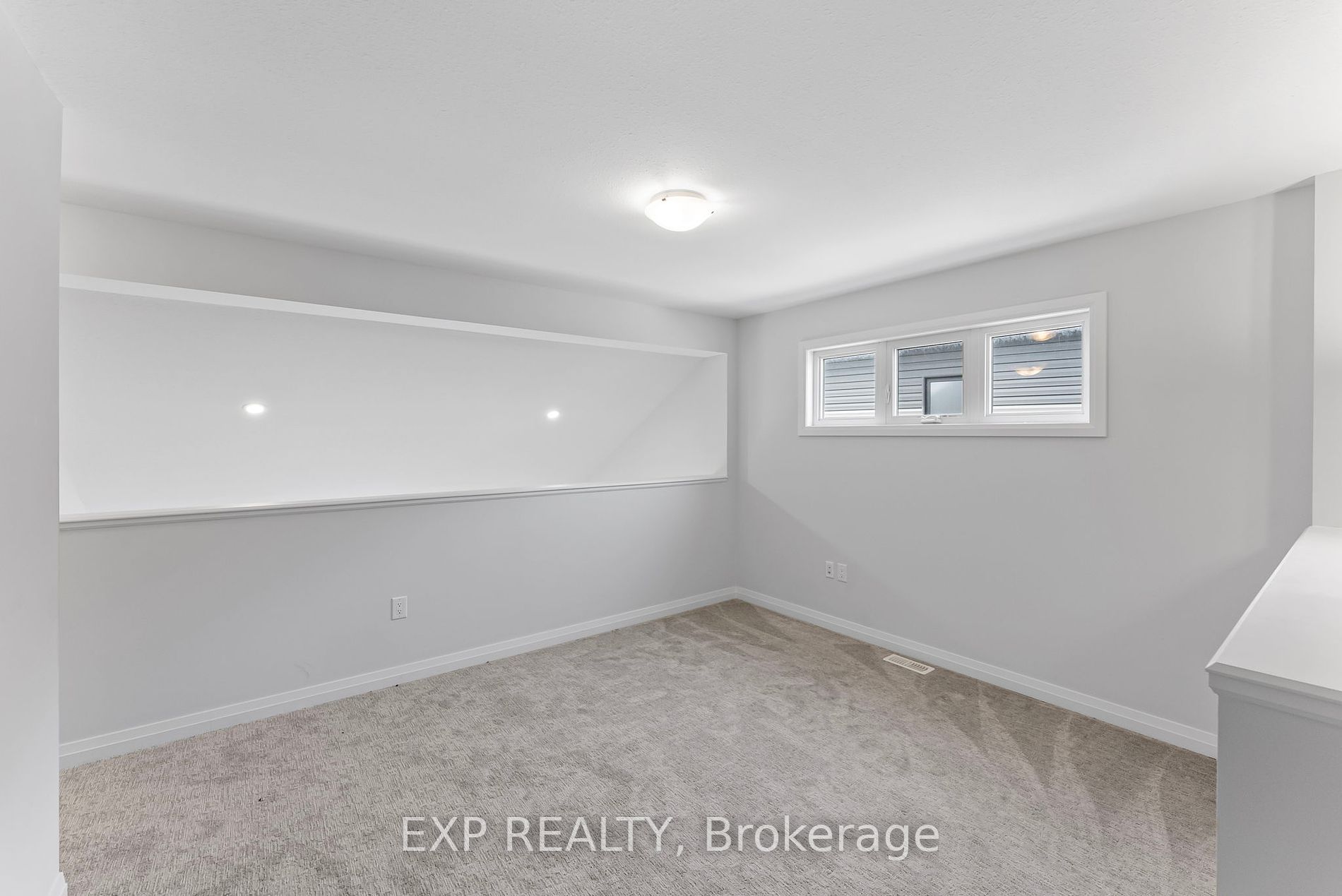 52 Bur Oak Drive