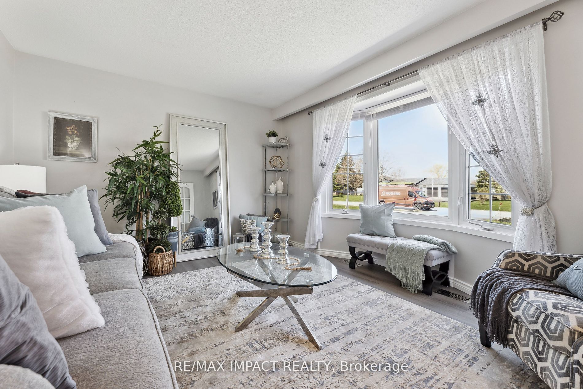 5 Woodfield Street