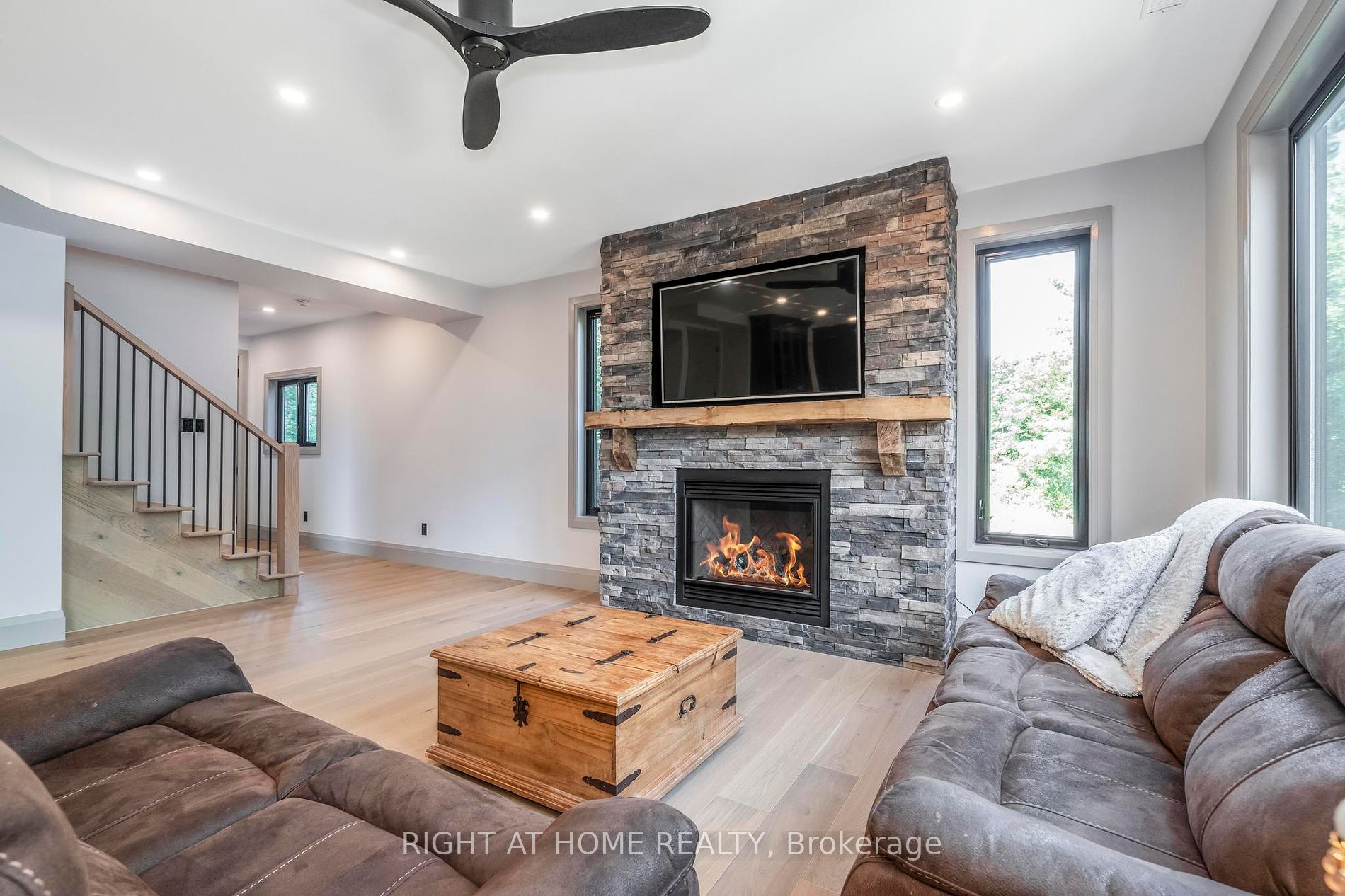 94 Macey Bay Road