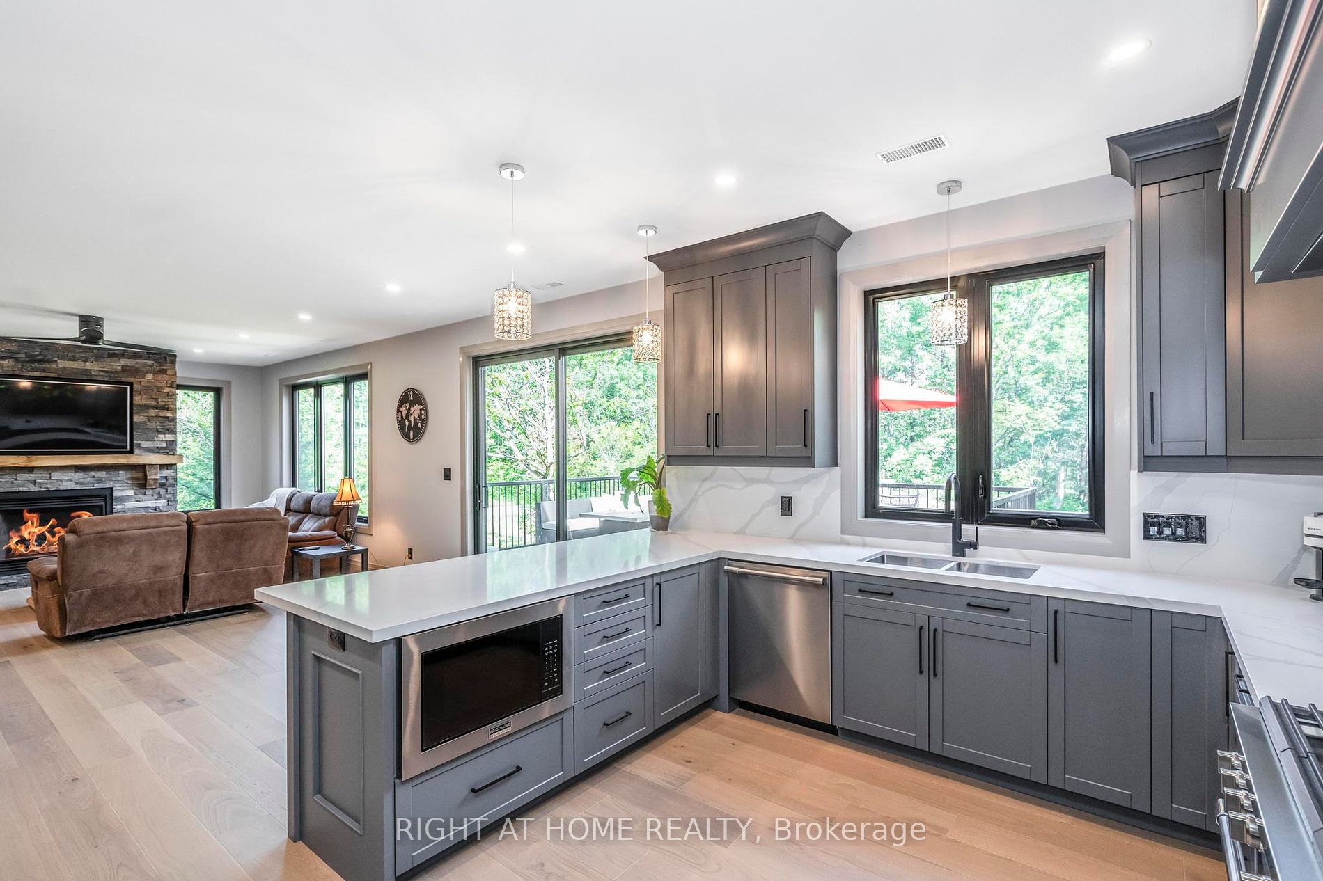 94 Macey Bay Road