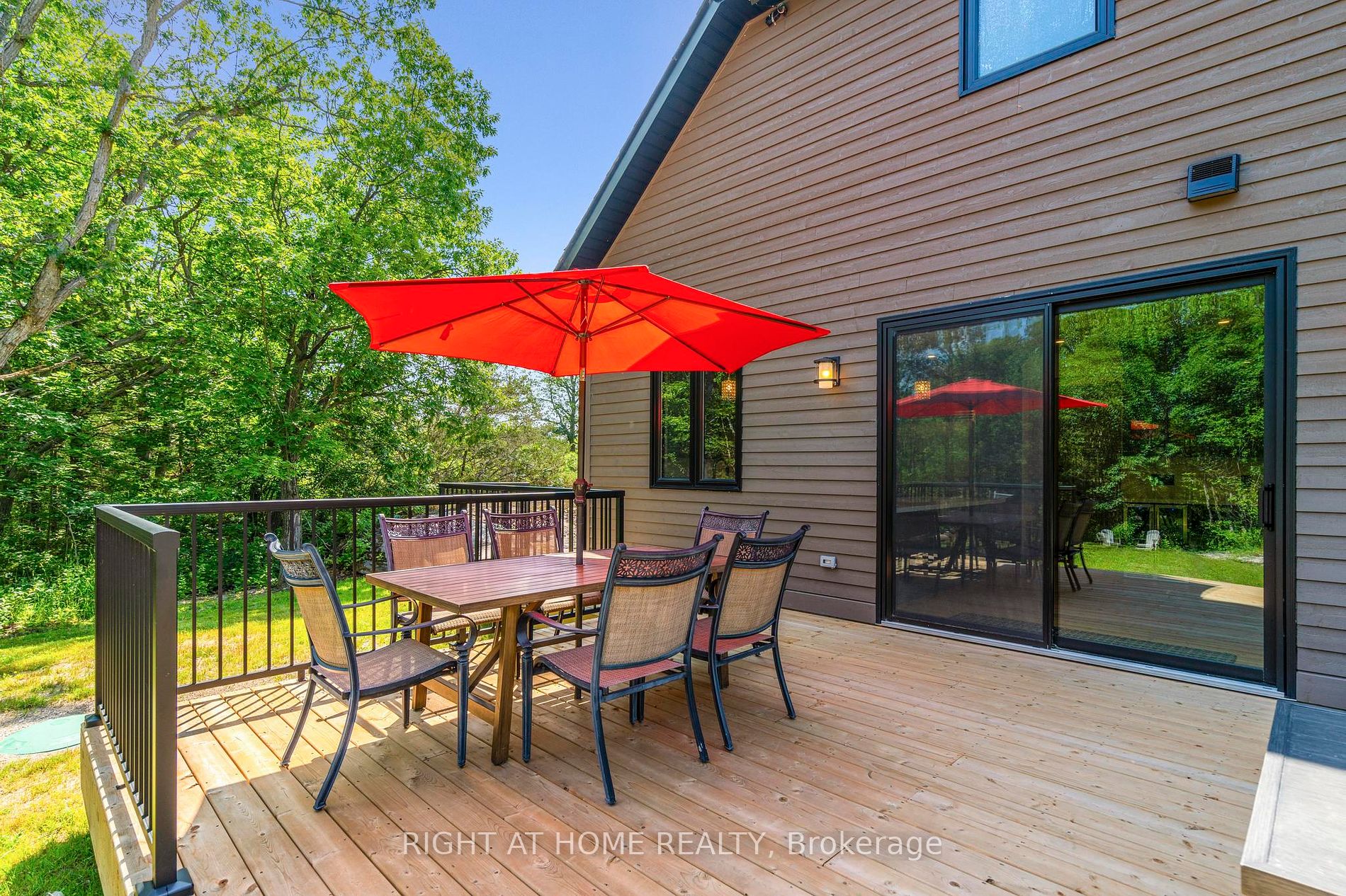 94 Macey Bay Road