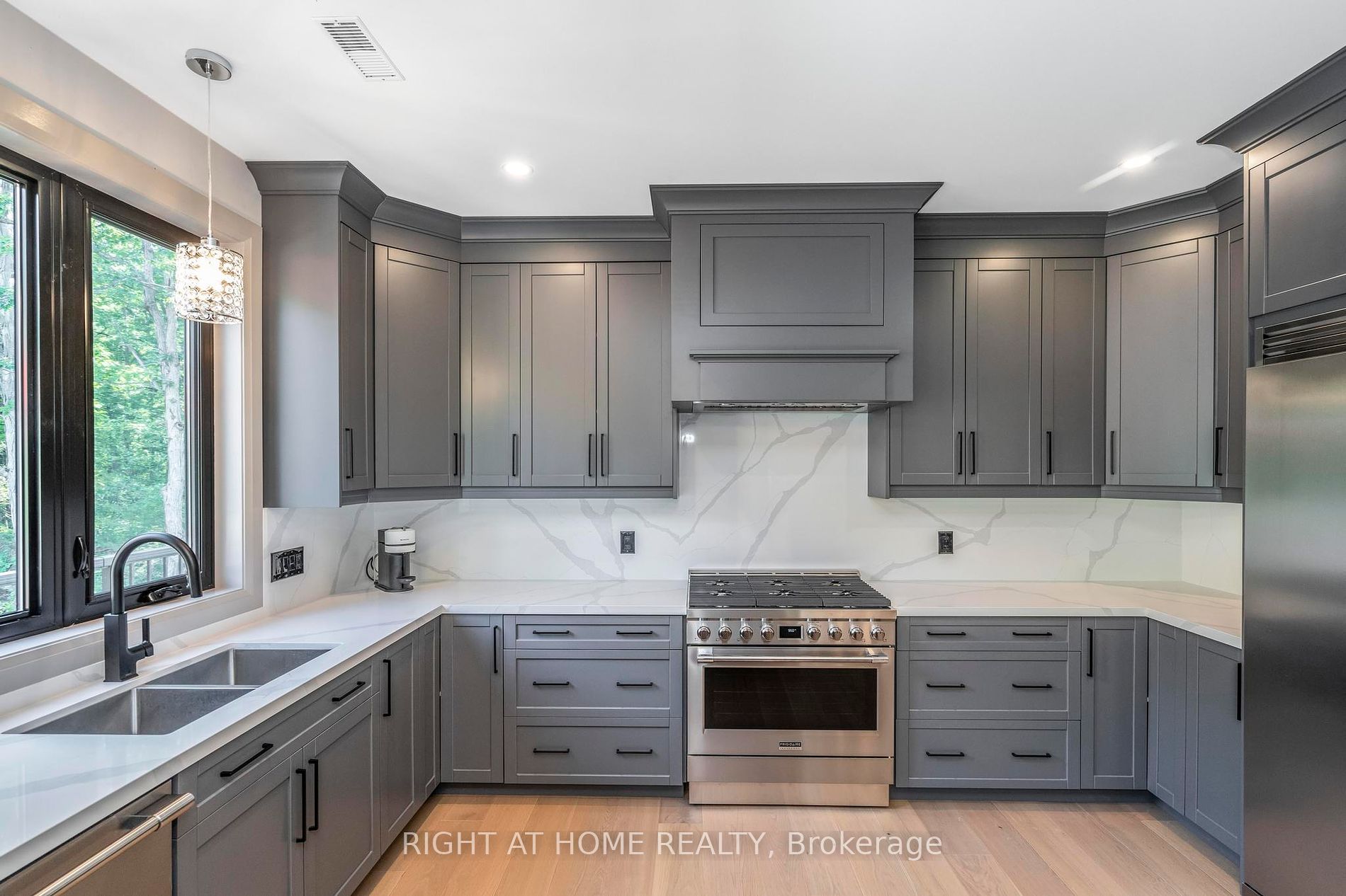 94 Macey Bay Road