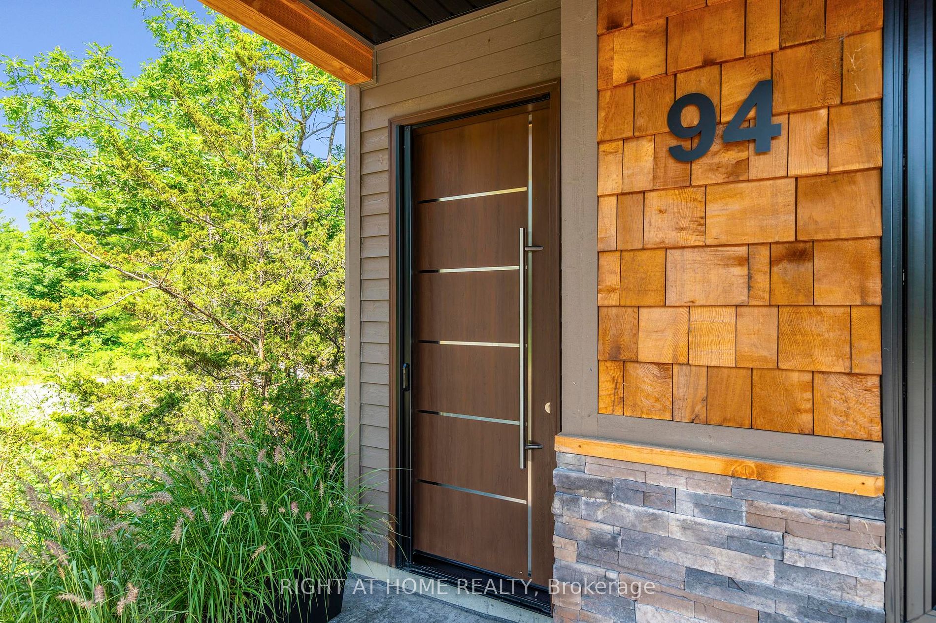 94 Macey Bay Road