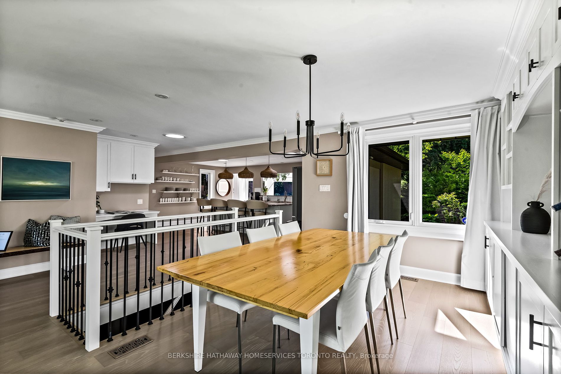 70 Moorecraig Road