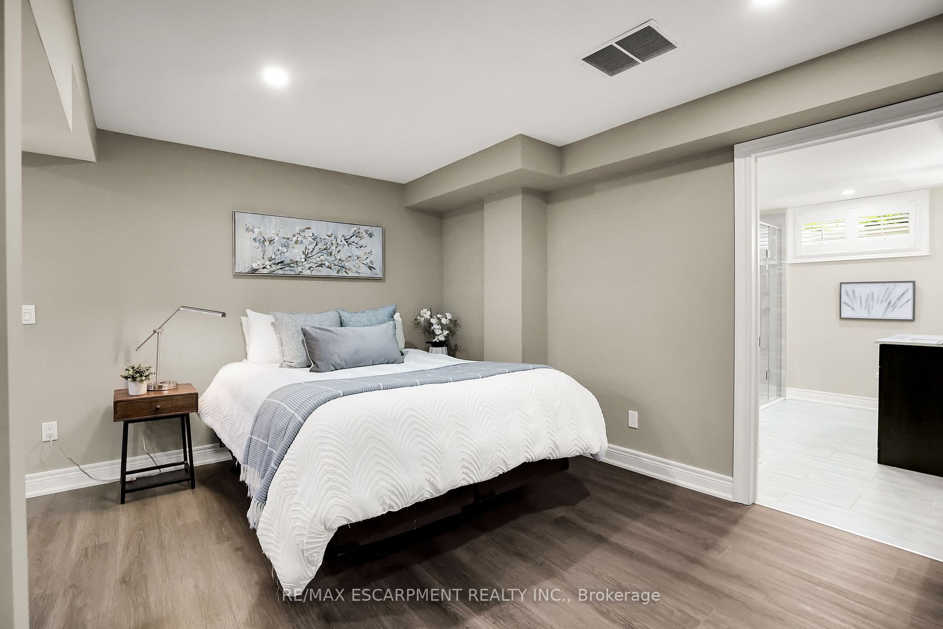 4 Meritage Lane
