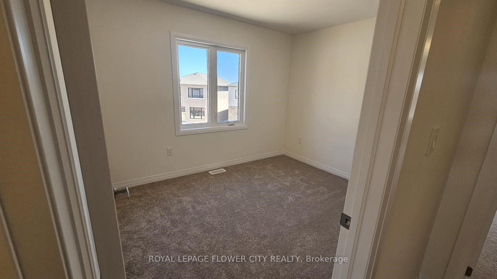 15 Blacklock Street #20