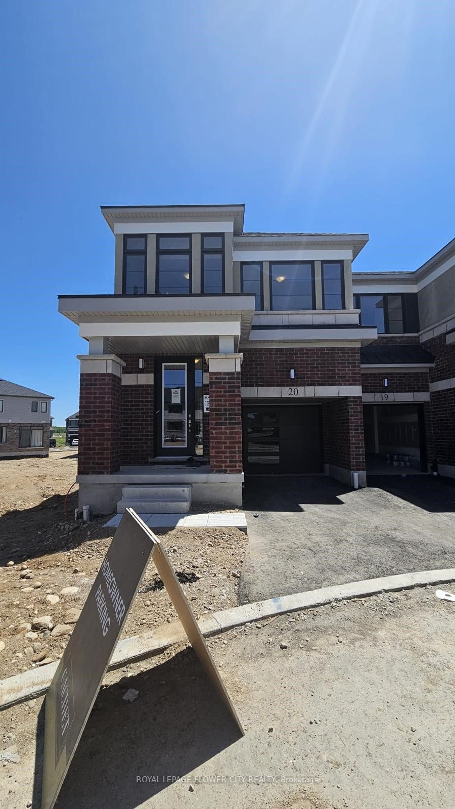 15 Blacklock Street #20