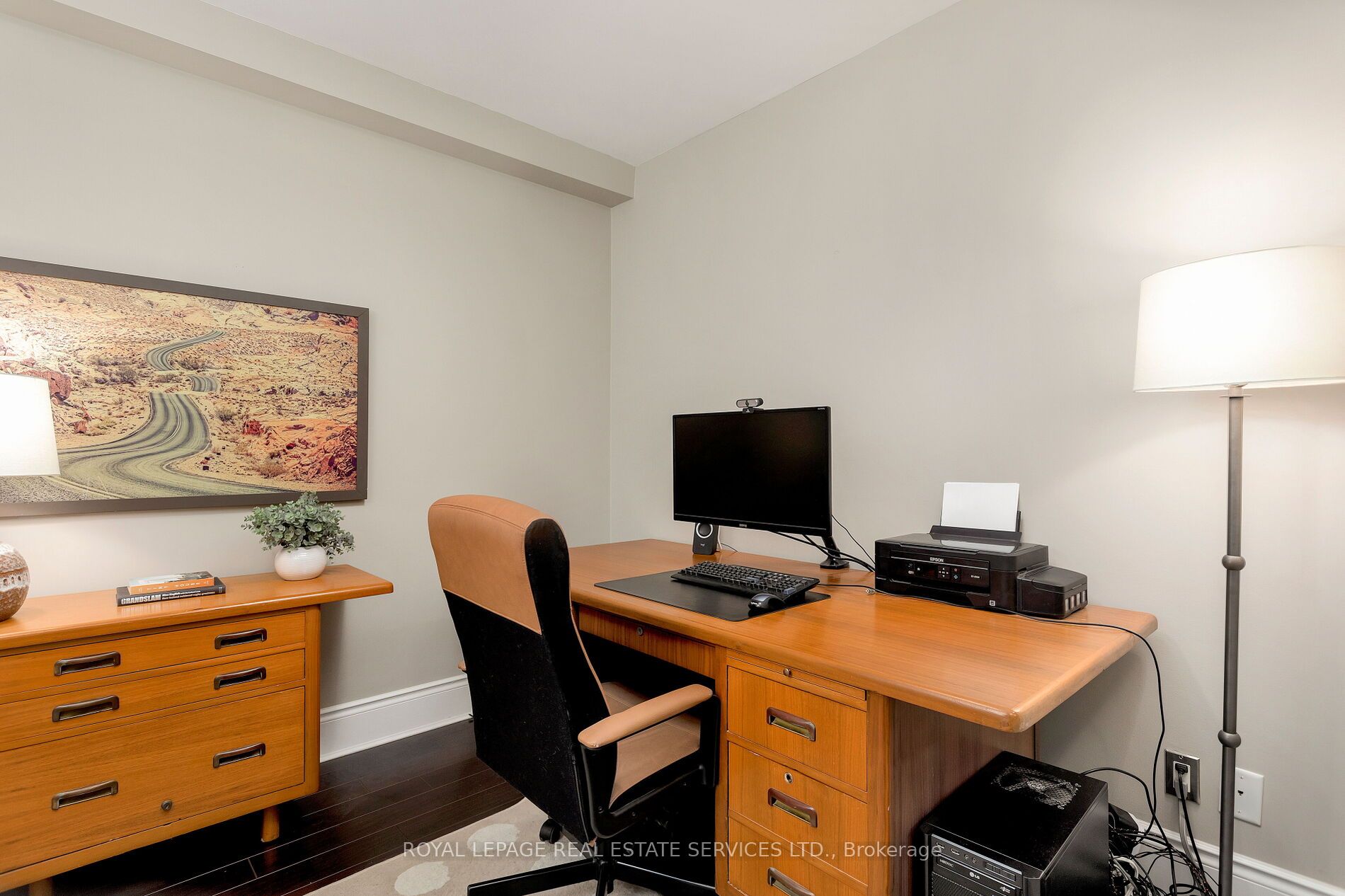 80 King William St, #402