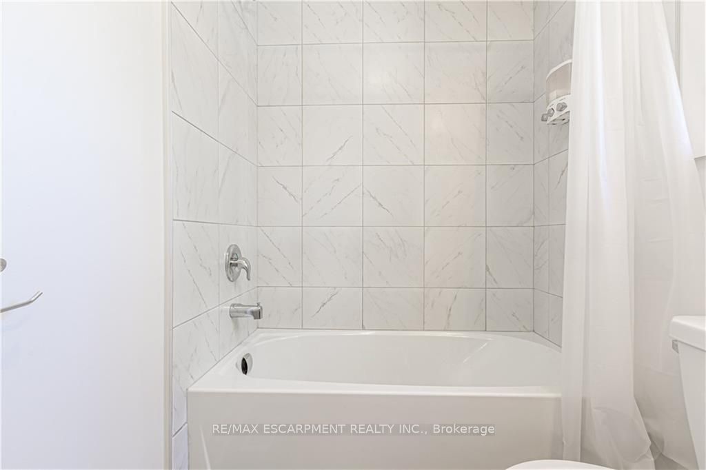 115 Shoreview Place, #Th#11