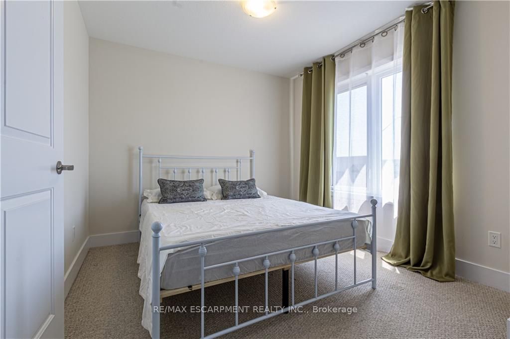 115 Shoreview Place, #Th#11