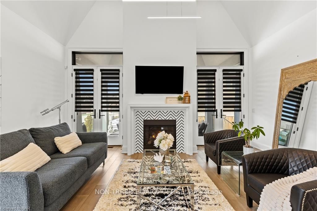 2341 TERRAVITA Dr
