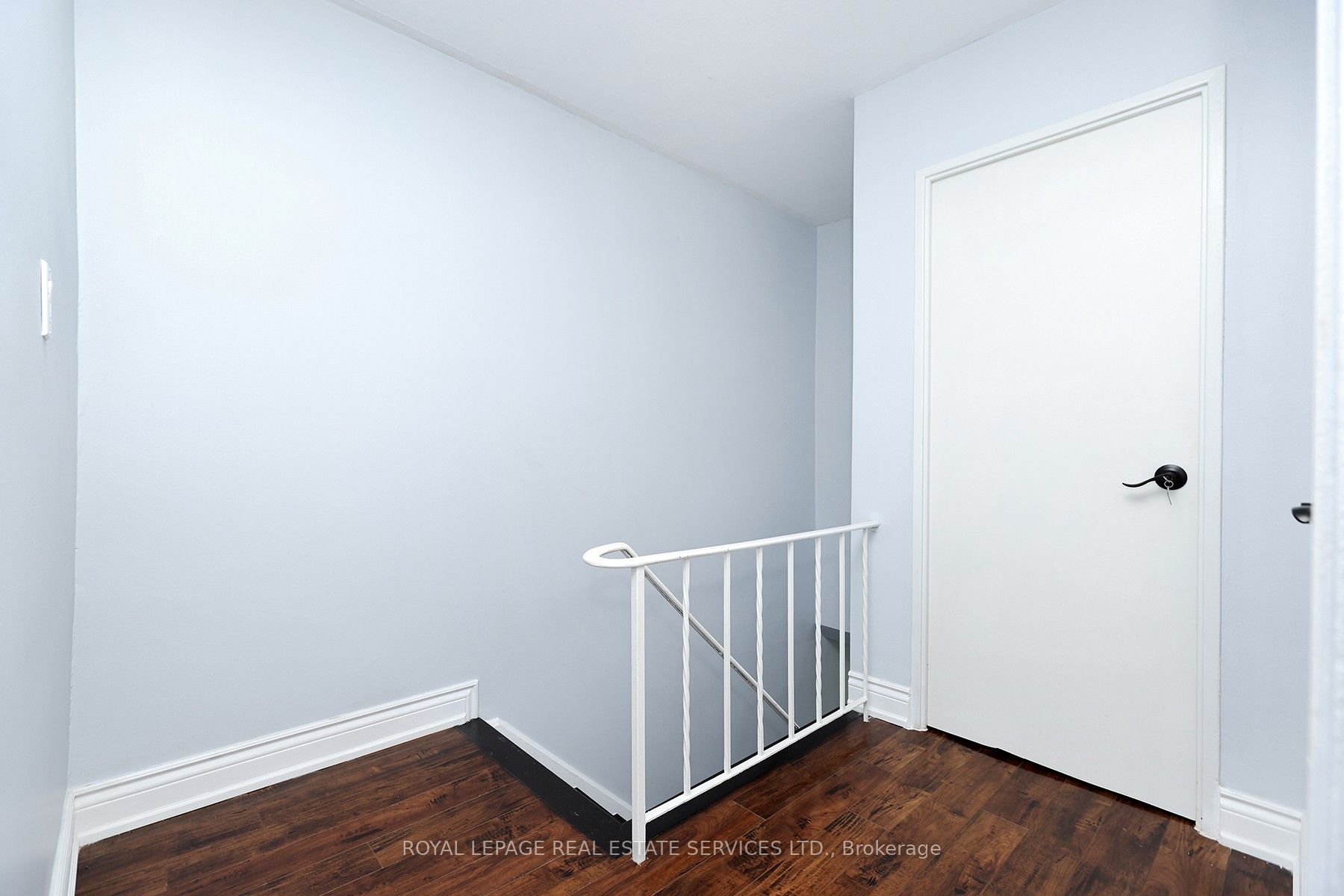 350 Quigley Rd, #537