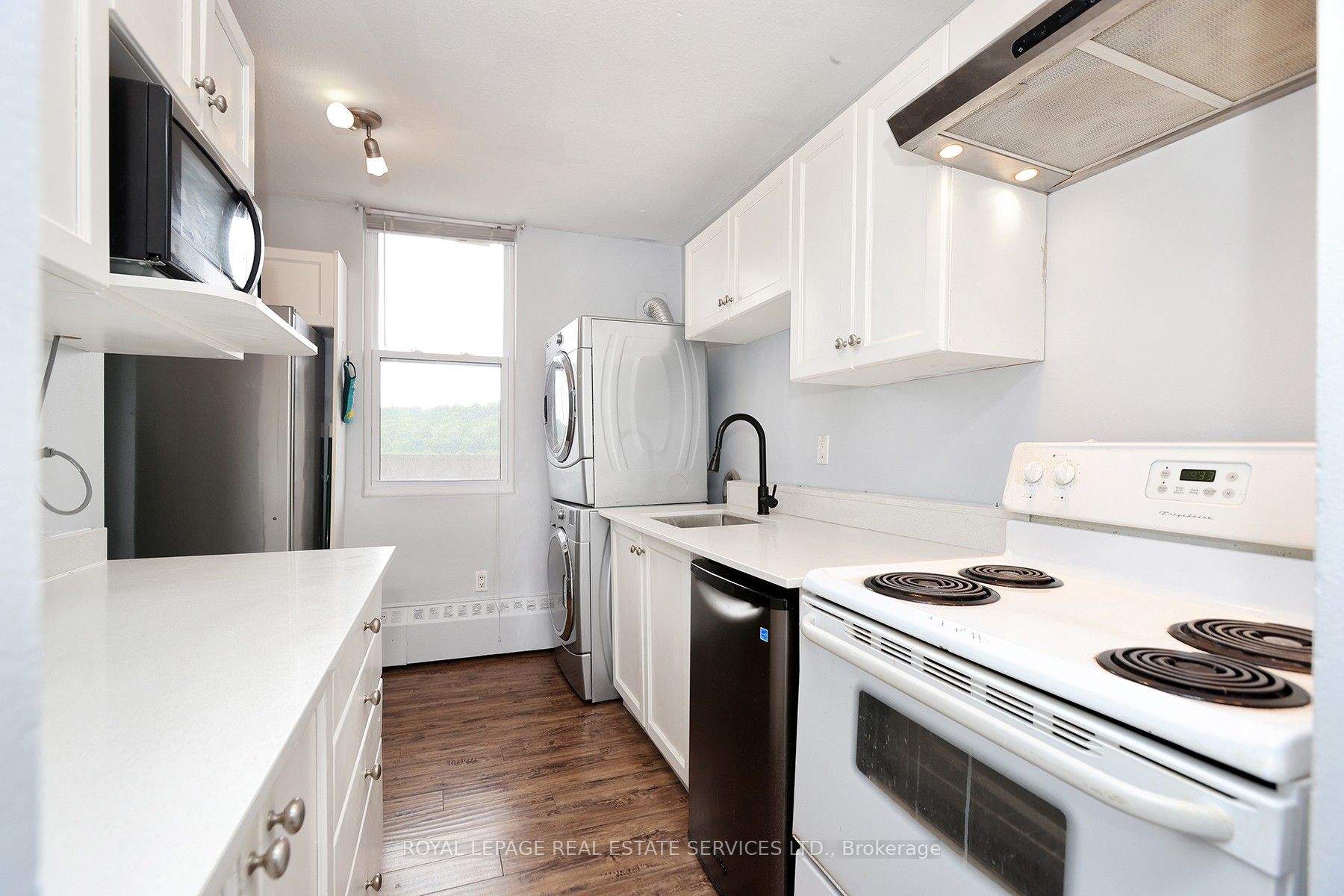 350 Quigley Rd, #537