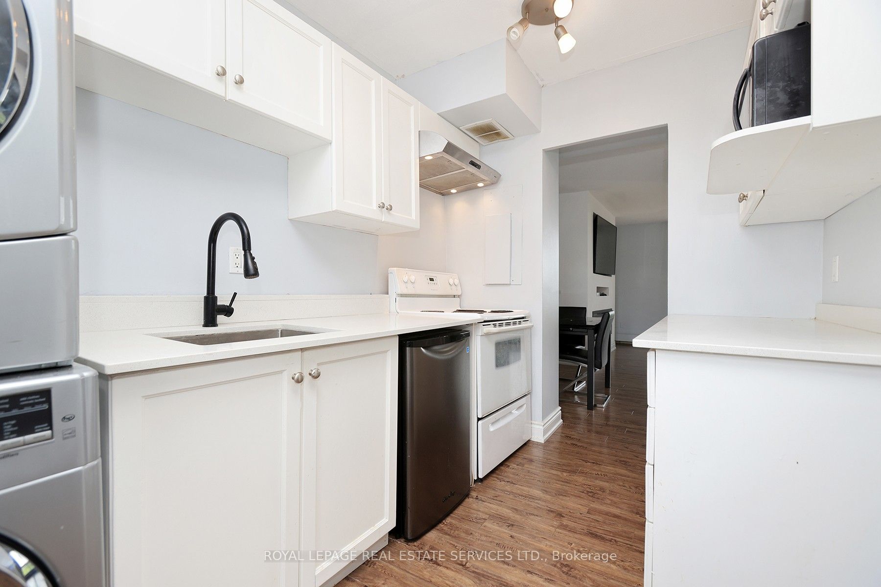 350 Quigley Rd, #537