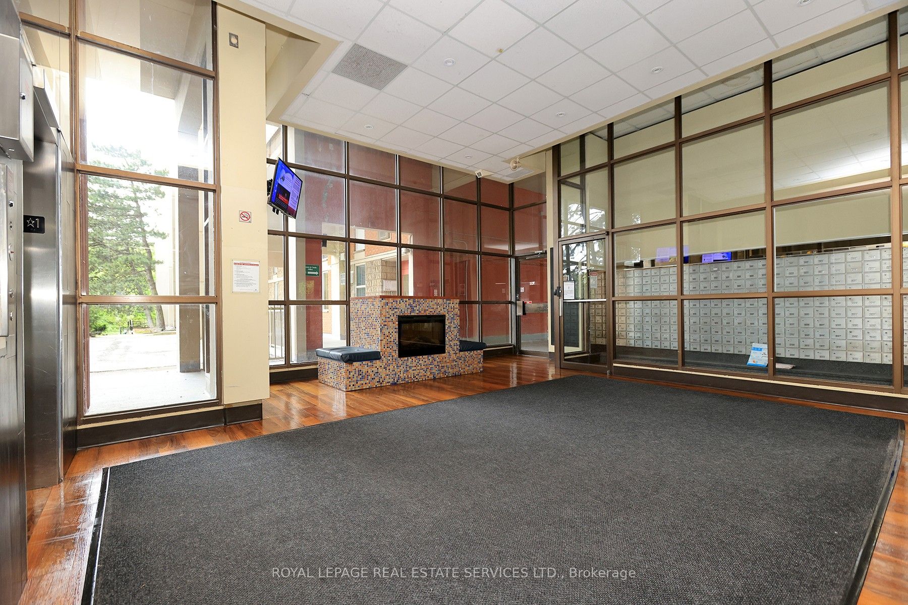 350 Quigley Rd, #537