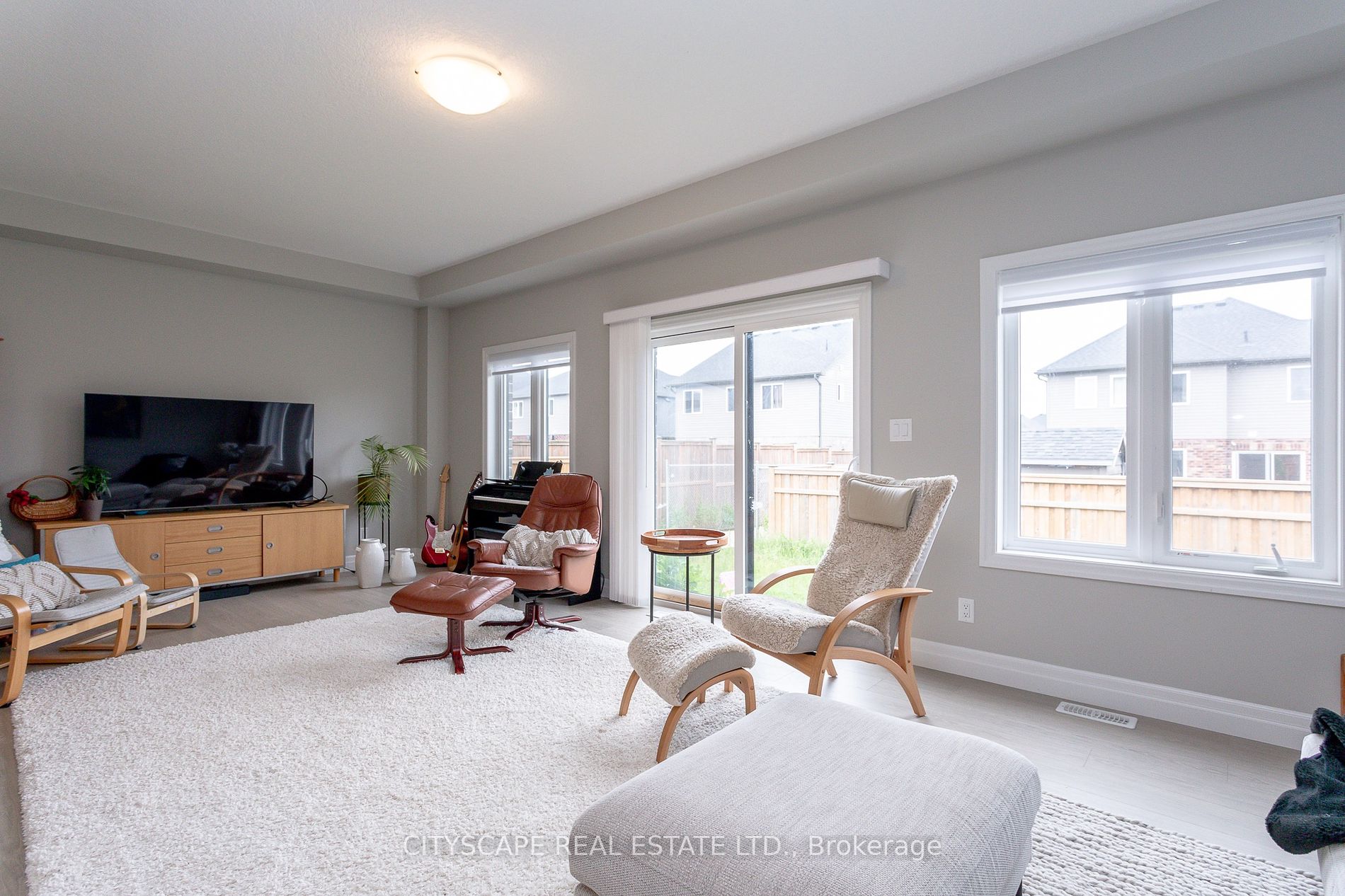 68 Davidson Dr