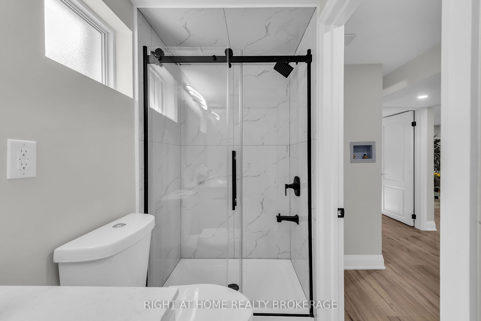 34 East 44th Street