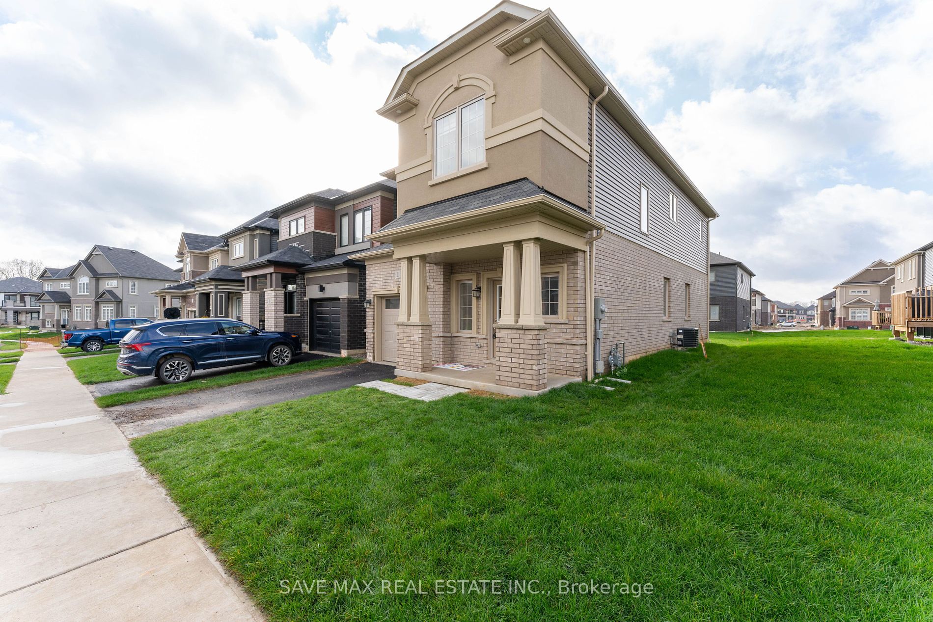 1 Tarrison St