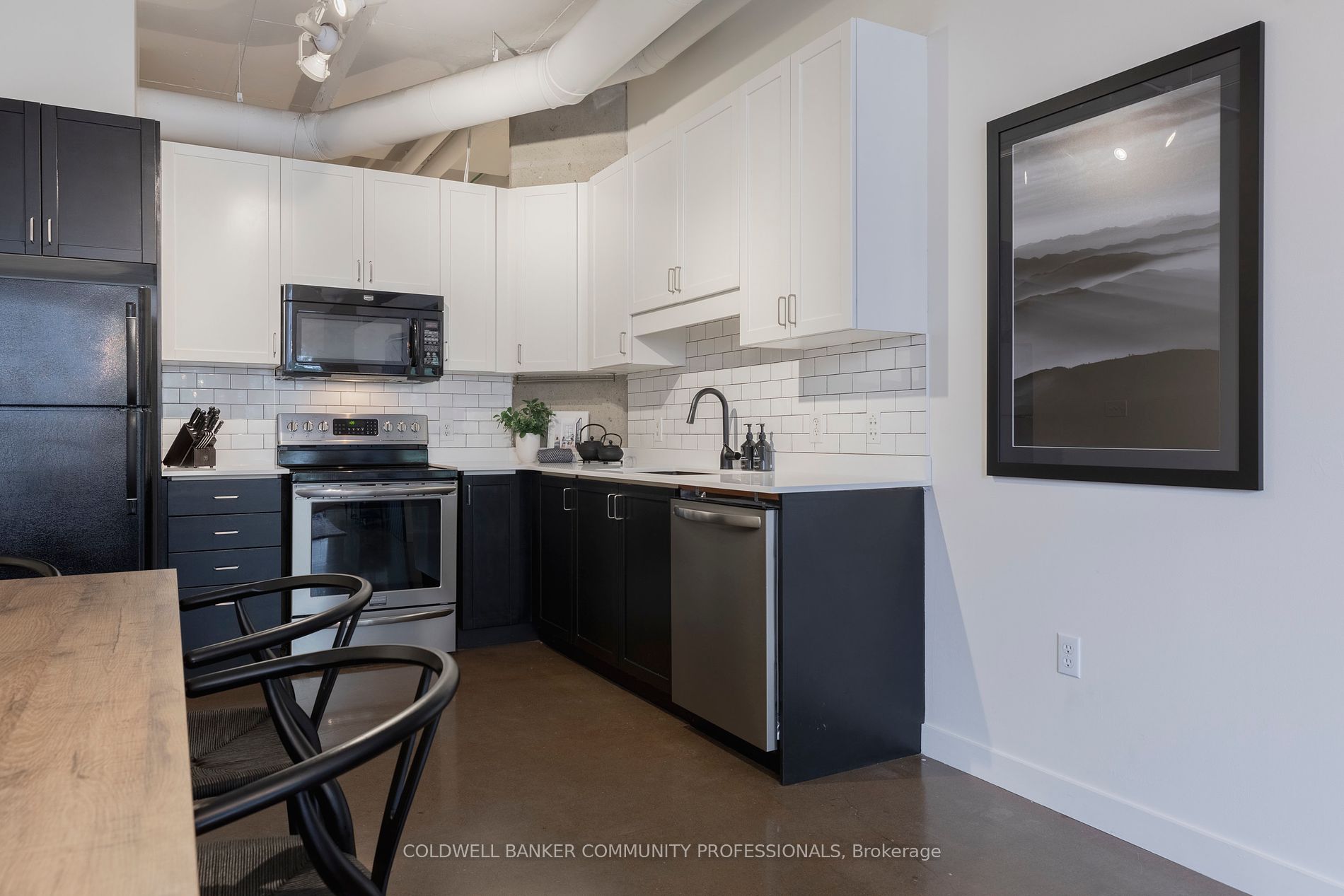 66 Bay Street S #410