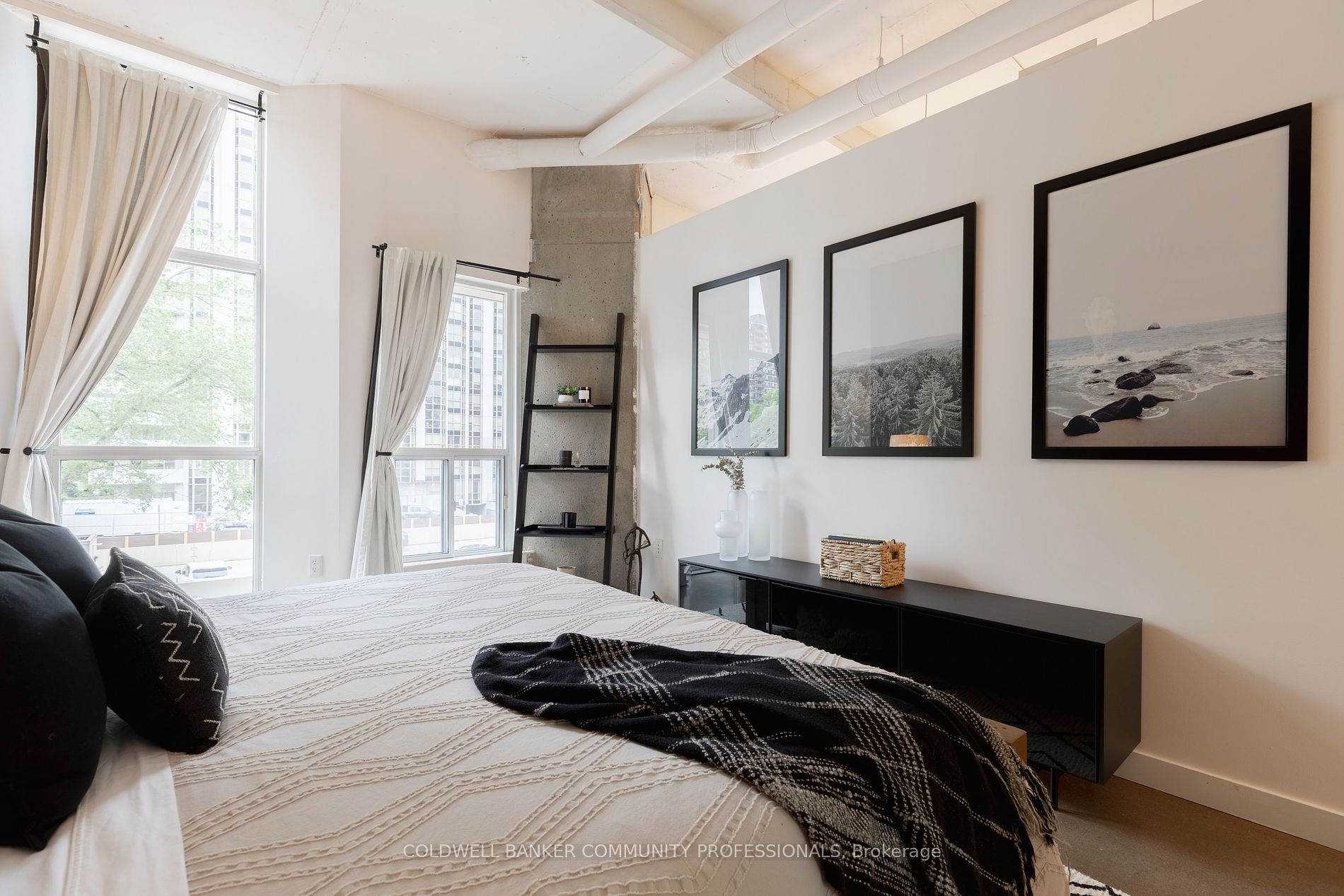 66 Bay Street S #410