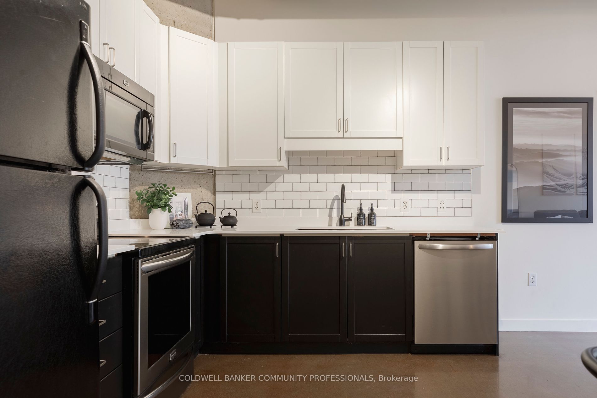 66 Bay Street S #410