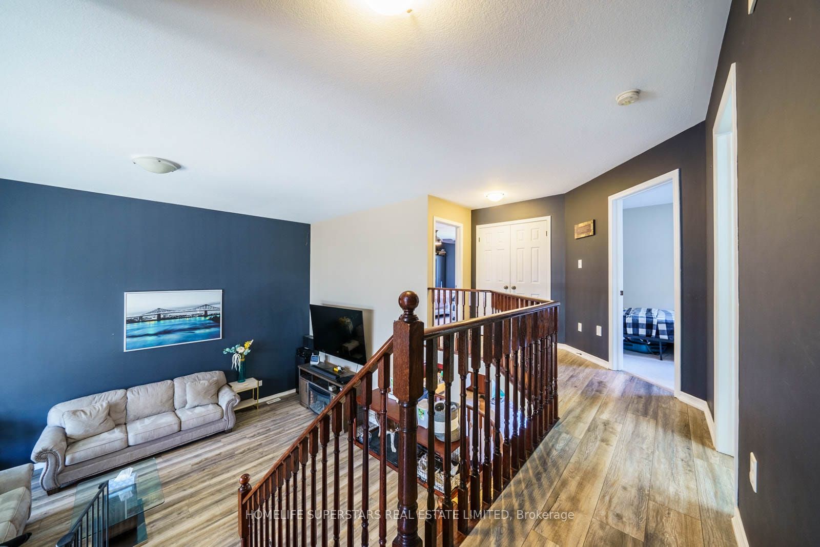 84 Lambert Crescent