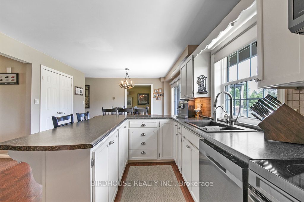 92 Cricket Hollow Road