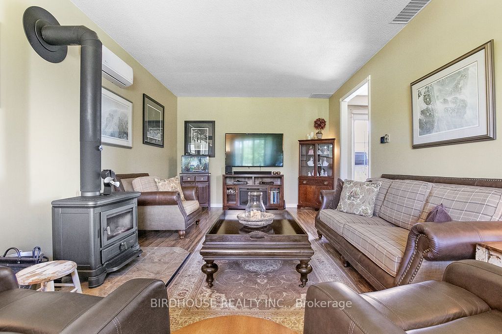 92 Cricket Hollow Road