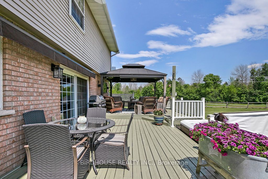92 Cricket Hollow Road