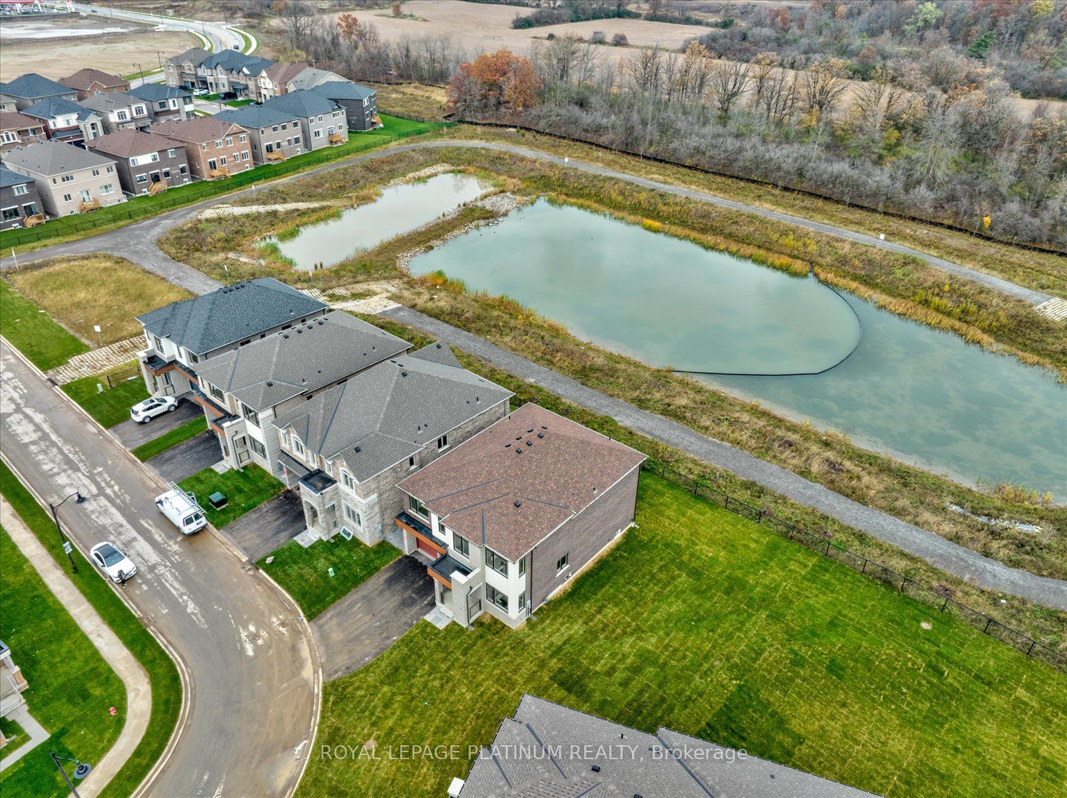 61 Pond View Gate