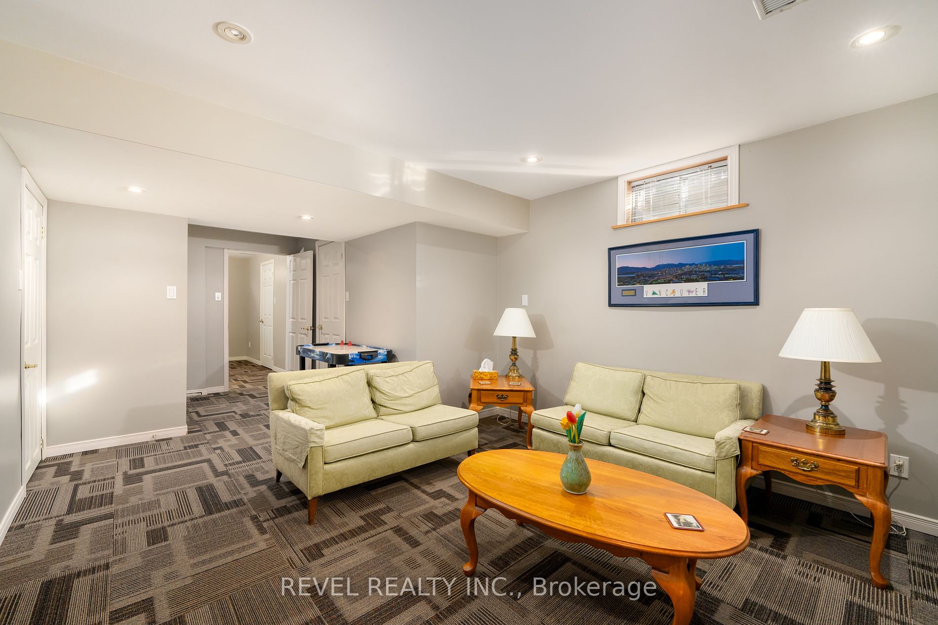3412 Vinehaven Trail