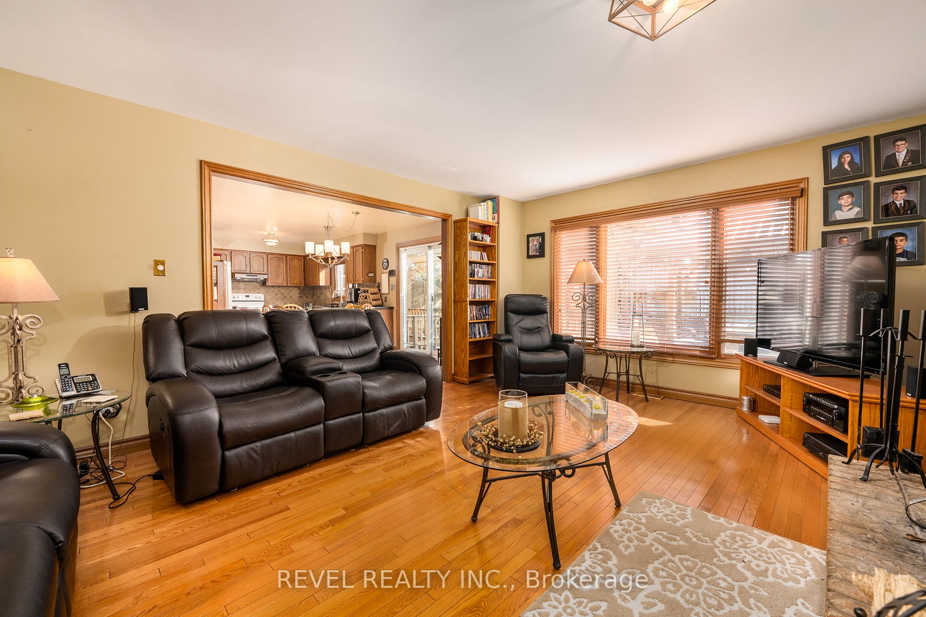 3412 Vinehaven Trail