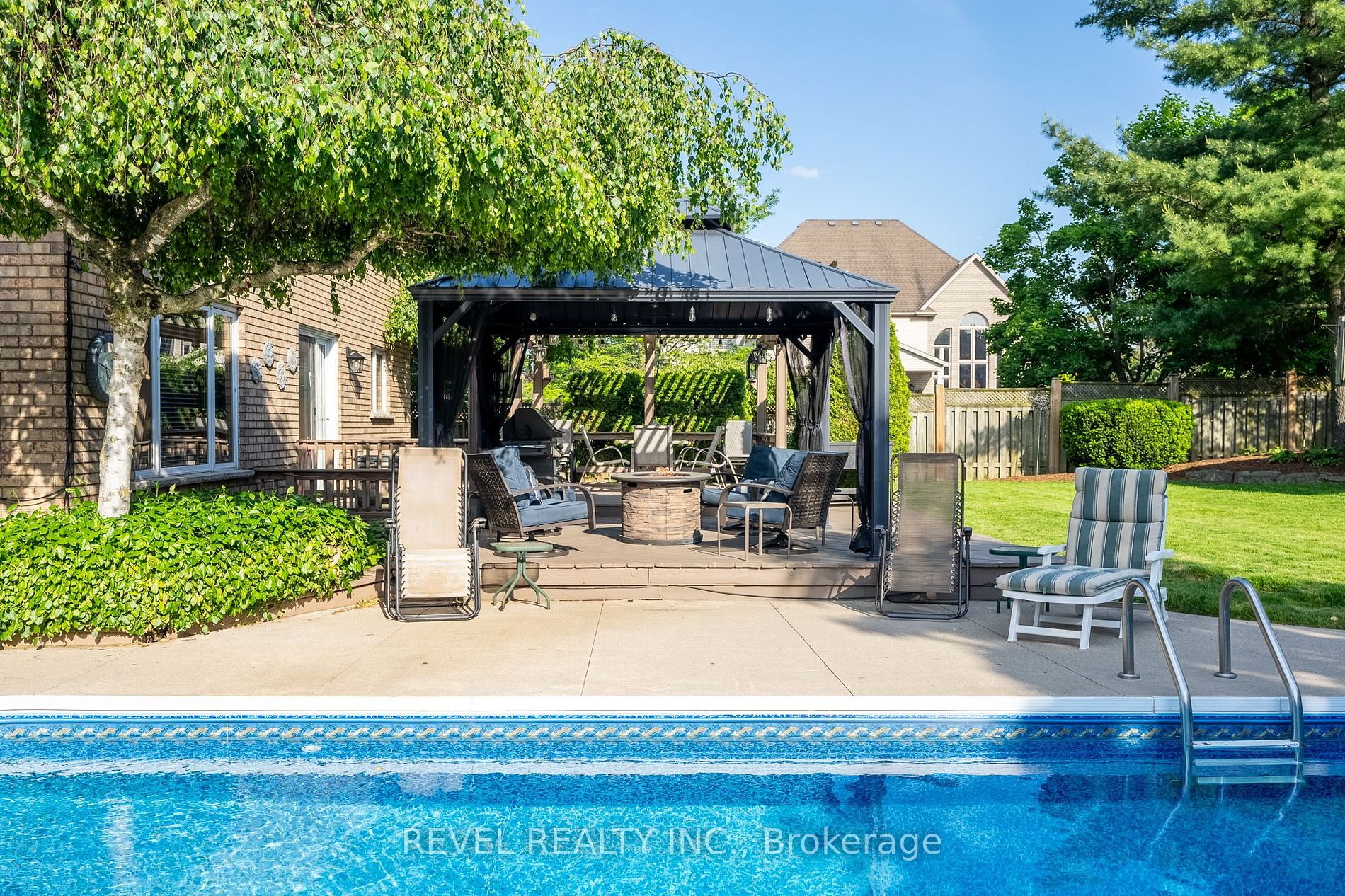 3412 Vinehaven Trail