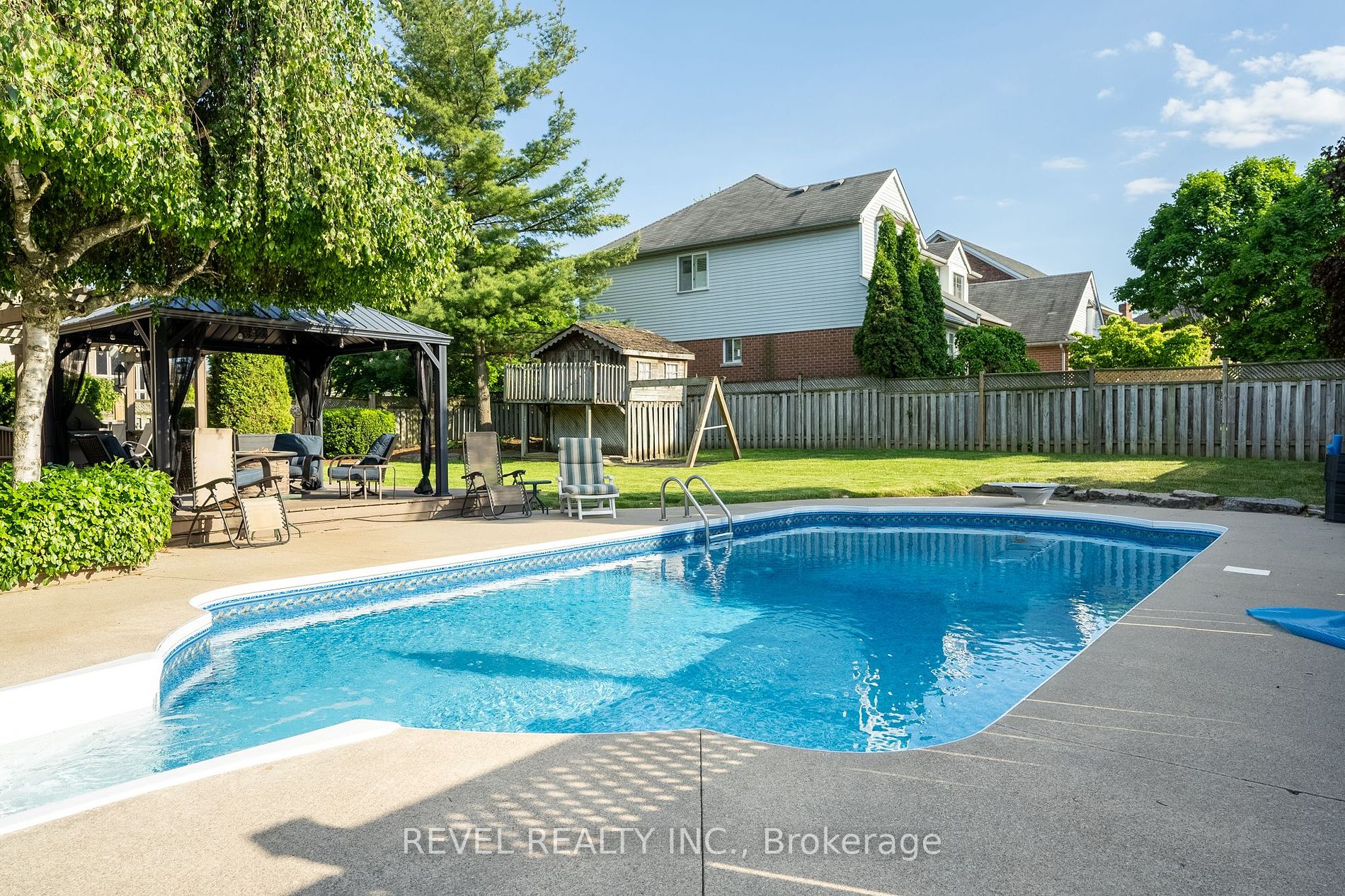 3412 Vinehaven Trail