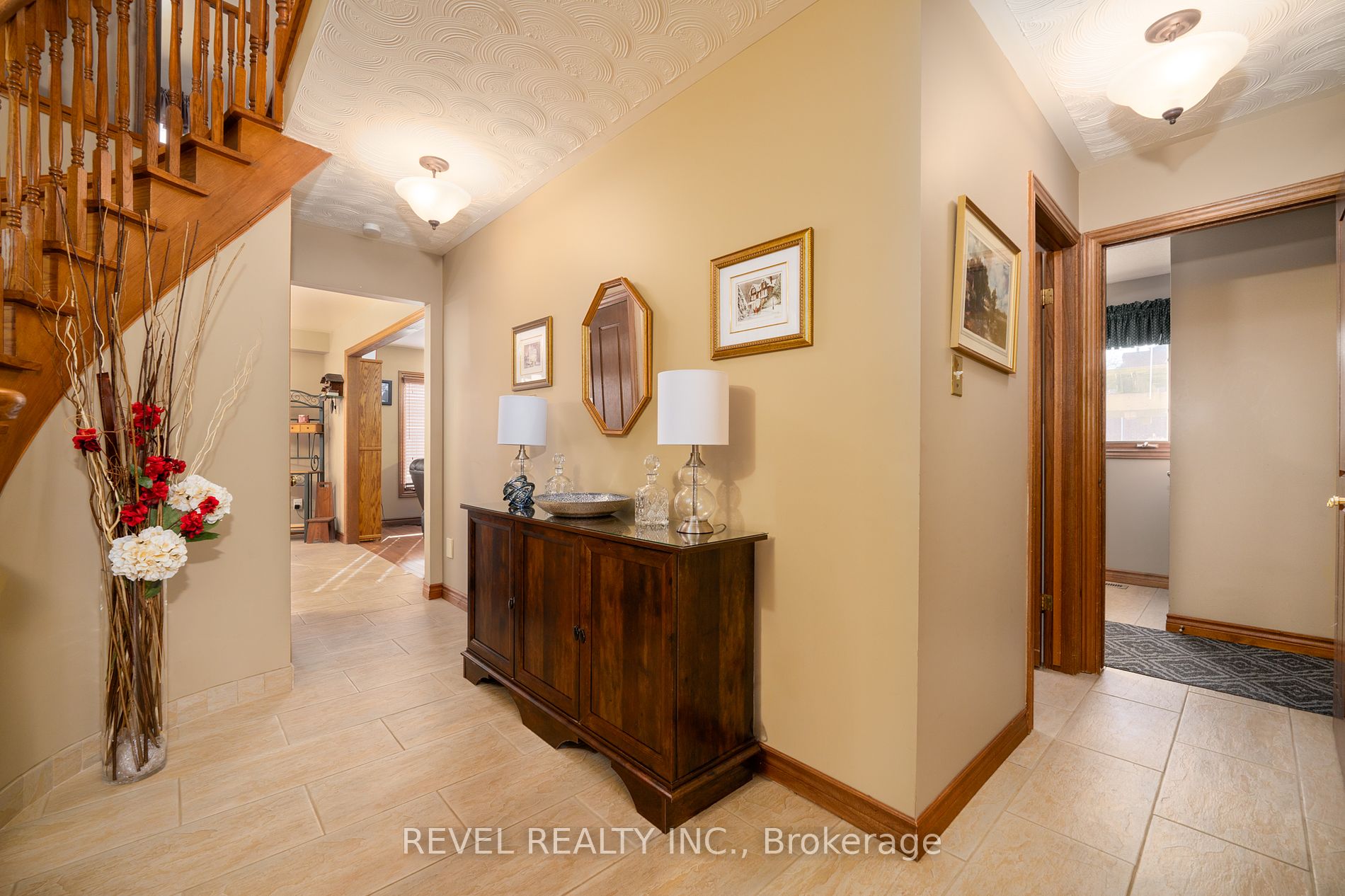 3412 Vinehaven Trail